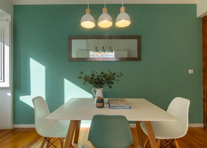 Superb Apartments Overlooking Graca In Lisbon